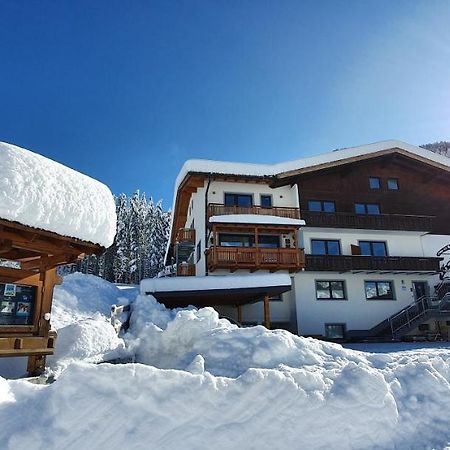 Olympia Privathotel Garni Sankt Jakob in Defereggen Extérieur photo