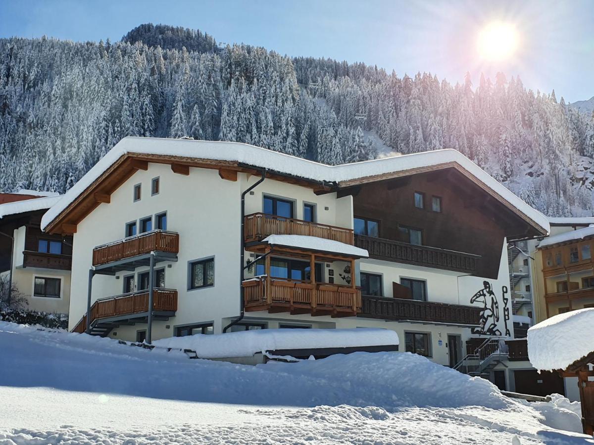 Olympia Privathotel Garni Sankt Jakob in Defereggen Extérieur photo