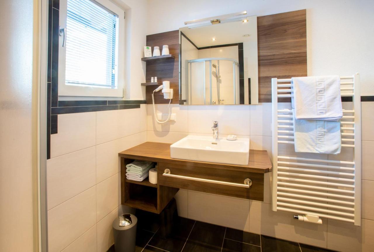 Olympia Privathotel Garni Sankt Jakob in Defereggen Extérieur photo